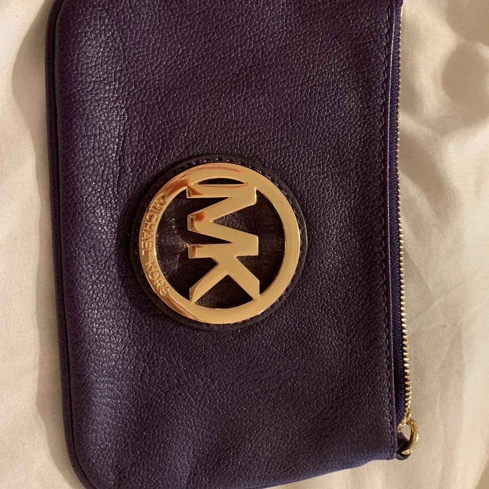 Michael Kors Wristlet/wallet